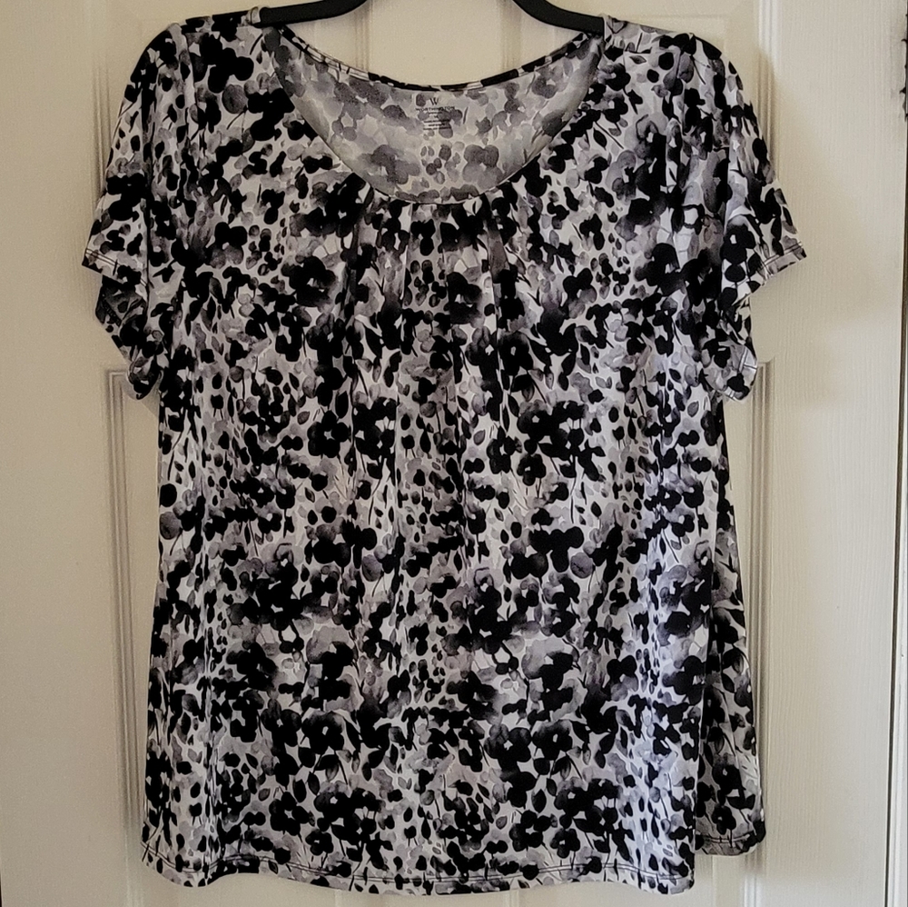 Worthington 1X Black/White/Gray Short Sleeve Blouse